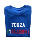 t-shirt italiens piegata per school&Fun-Photoroom